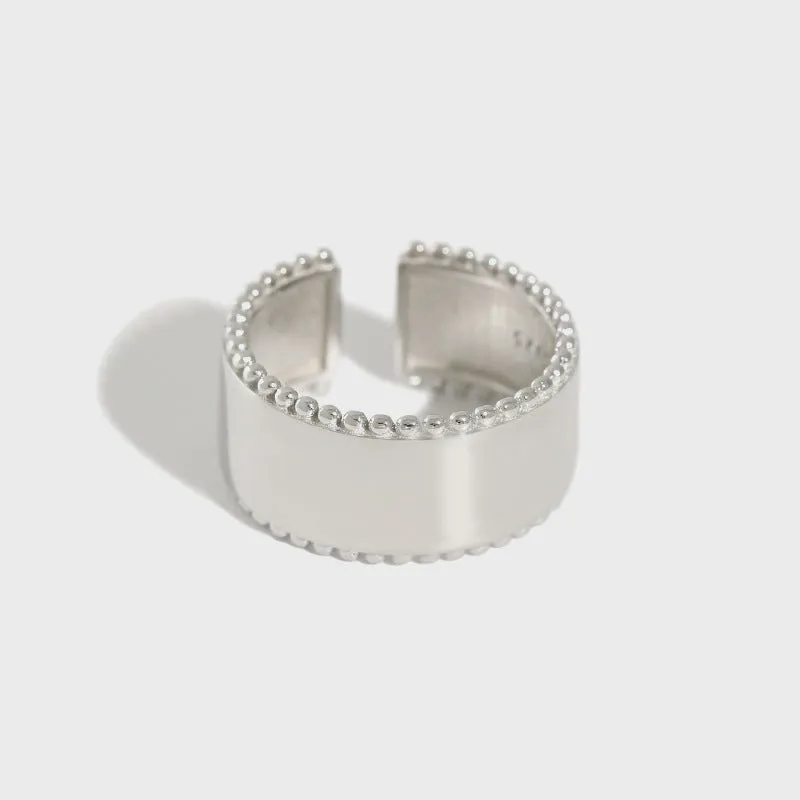 Simple Silver Ring sold by Selenichast