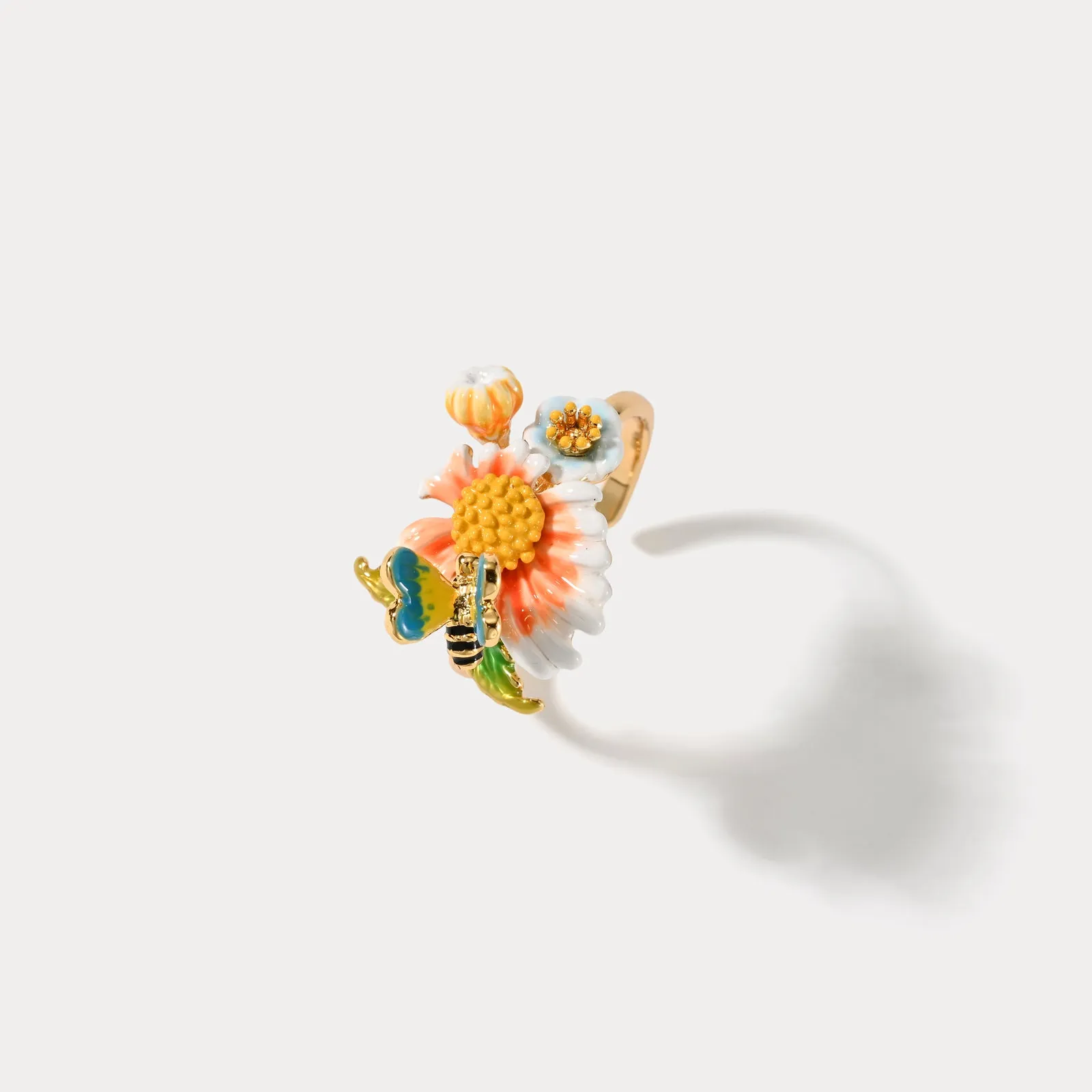 Bee Daisy Ring sold by Selenichast product image thumbnail 4