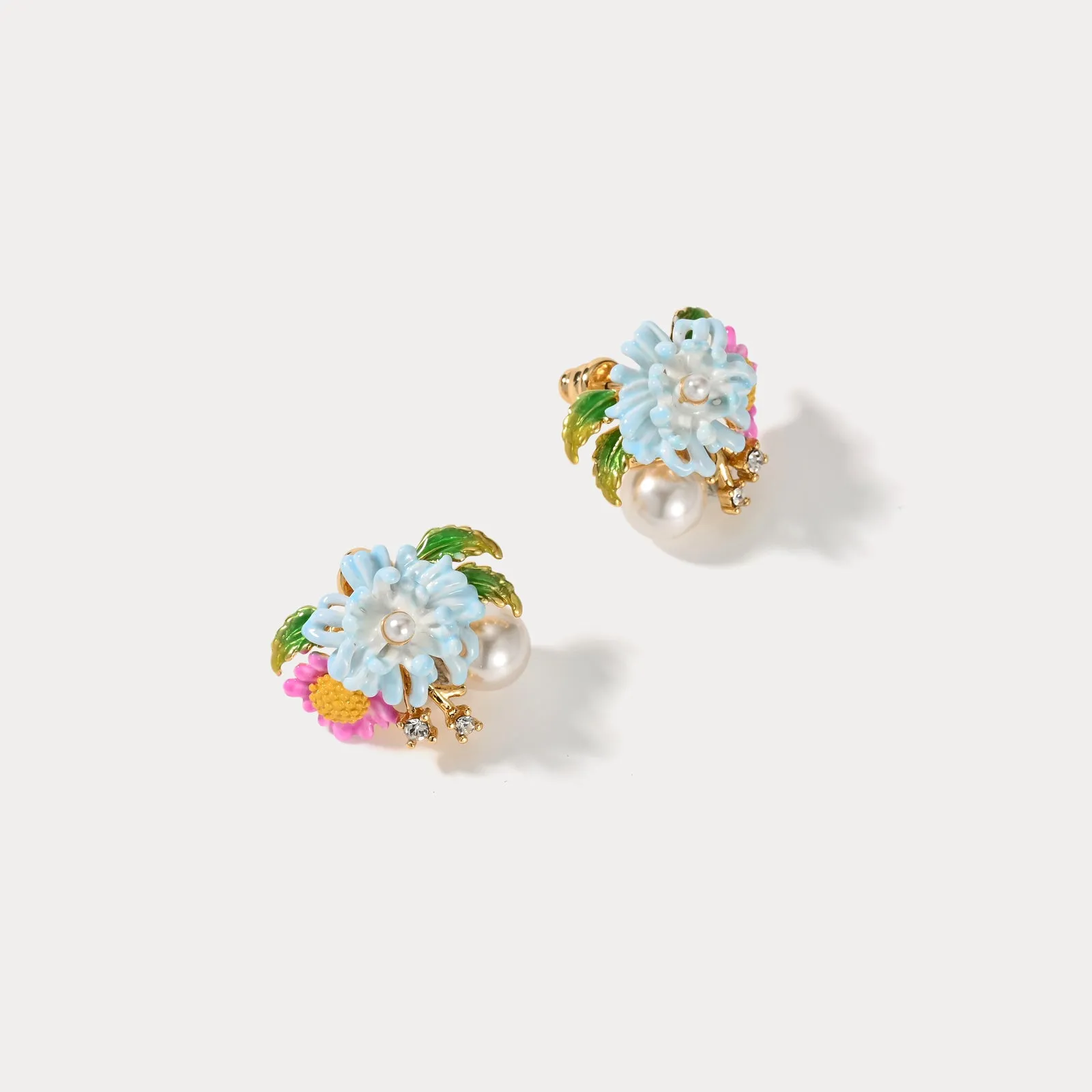 Daisy Pearl Stud Earrings sold by Selenichast product image thumbnail 4
