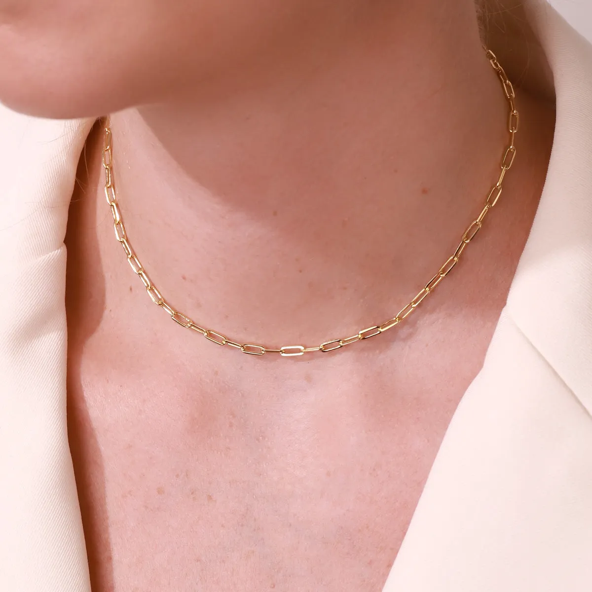 Simple Middle Chain Necklace sold by Selenichast product image thumbnail 2