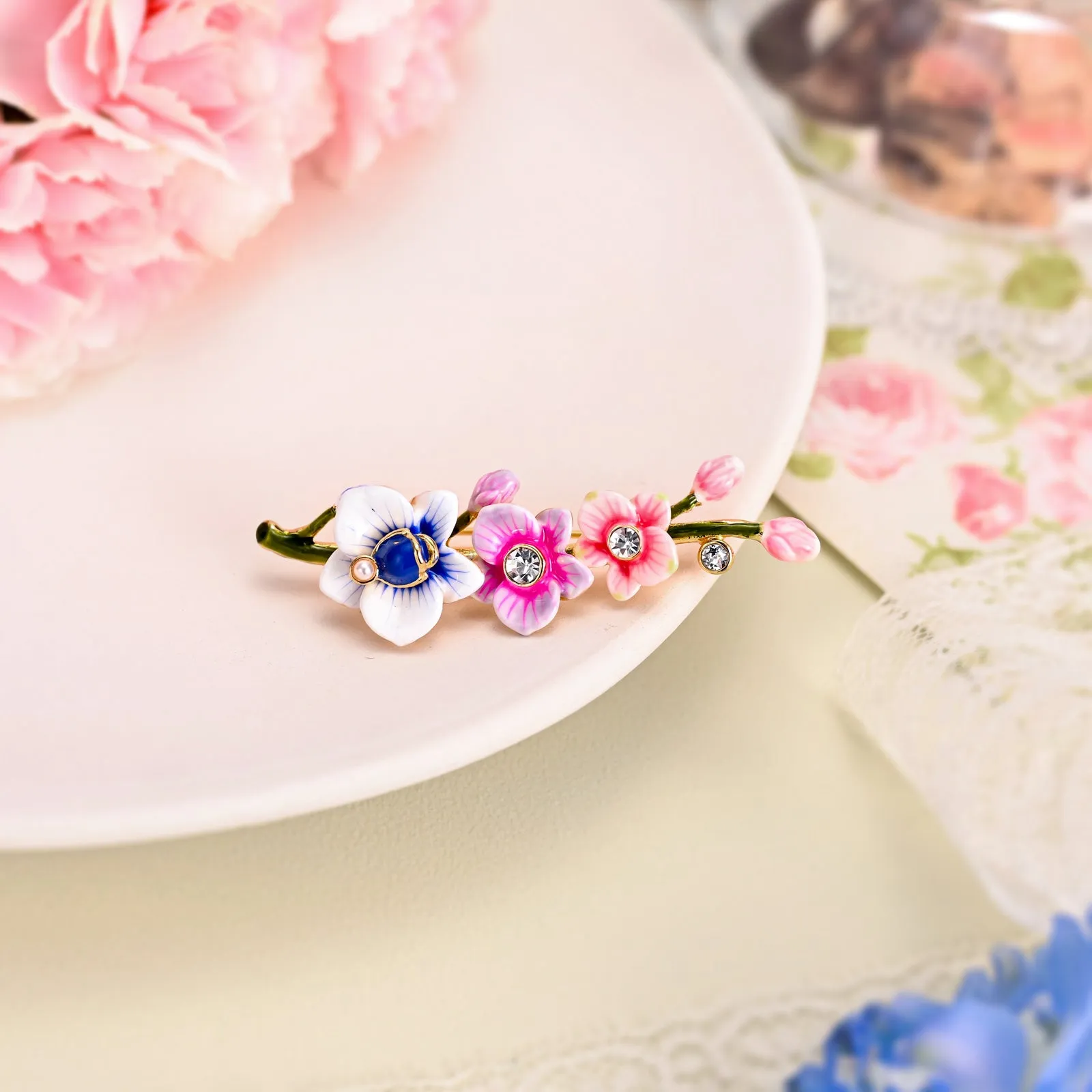 Orchid Brooch sold by Selenichast product image thumbnail 2