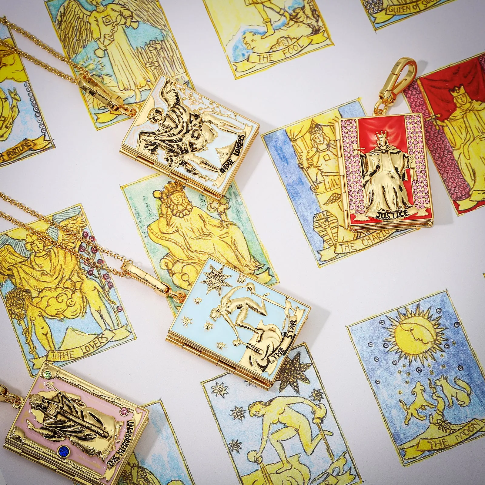 Tarot Locket Necklace-The Star sold by Selenichast product image thumbnail 4