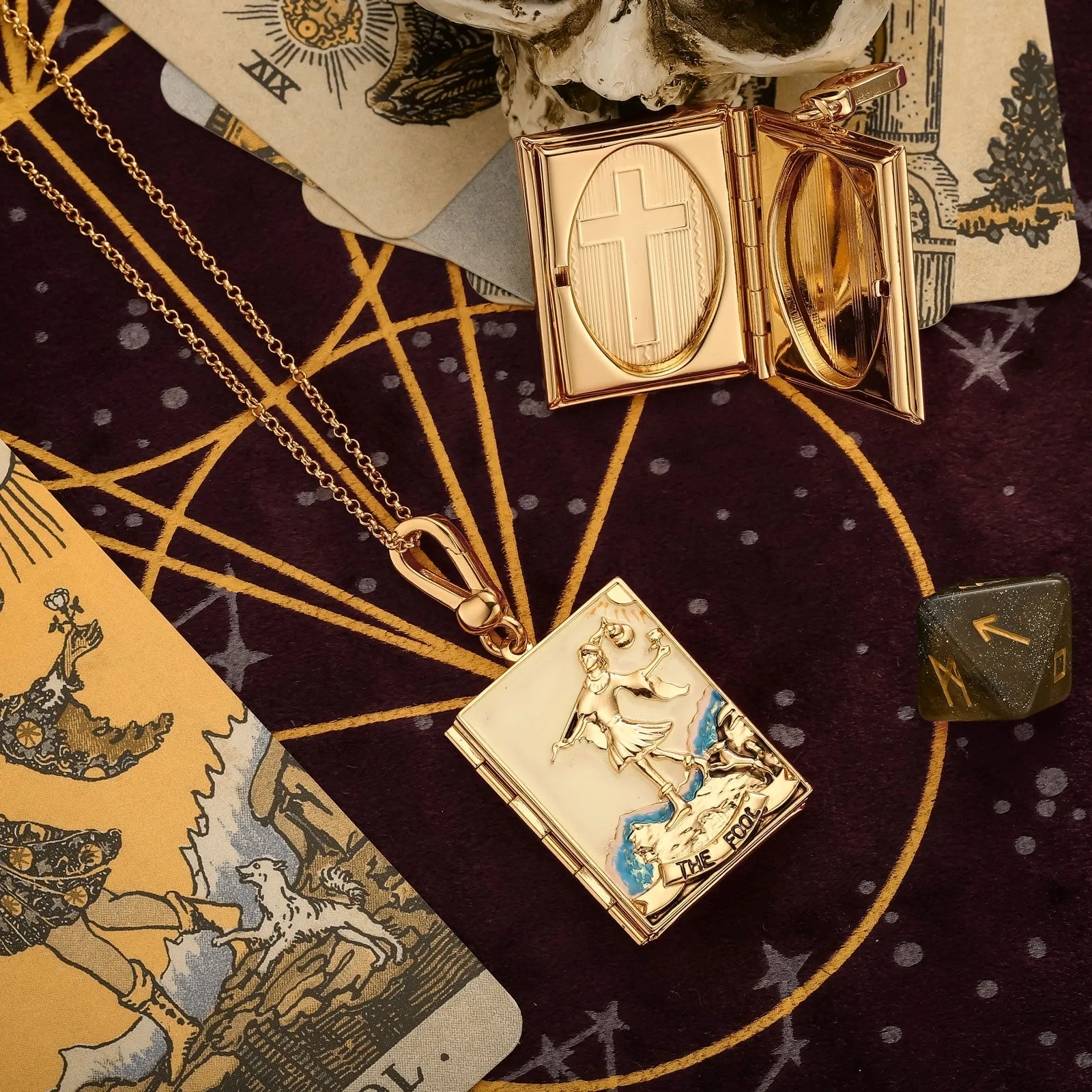 Tarot Locket Necklace-The Fool sold by Selenichast product image thumbnail 2