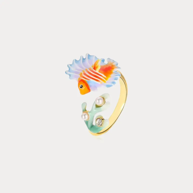 Fish Ring sold by Selenichast