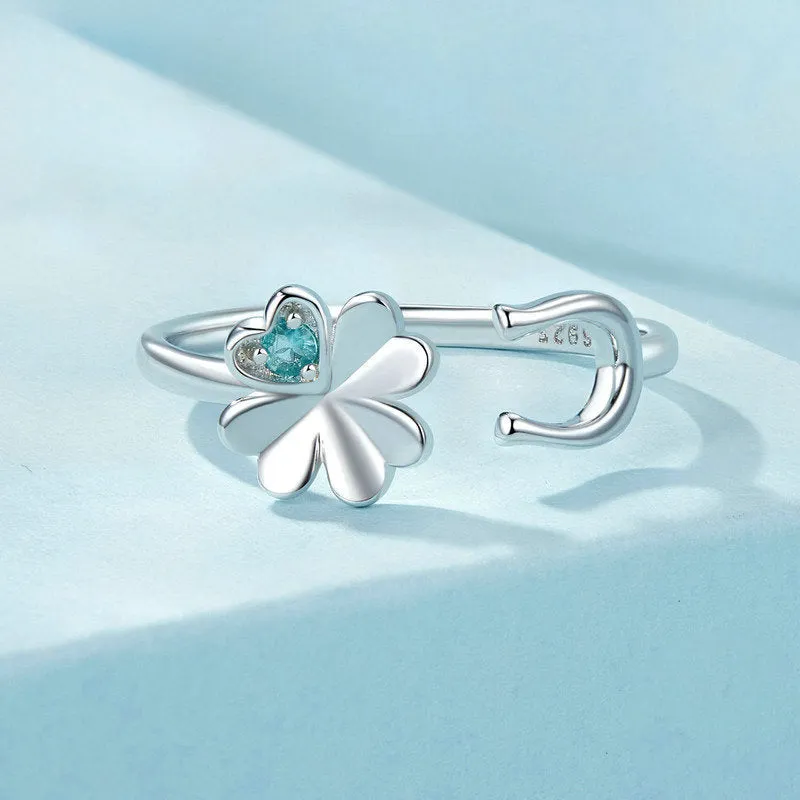 Clover Horseshoe Ring sold by Selenichast product image thumbnail 2