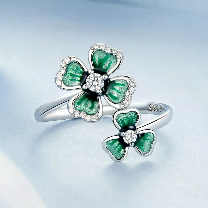 Clover Ring sold by Selenichast product image thumbnail 4