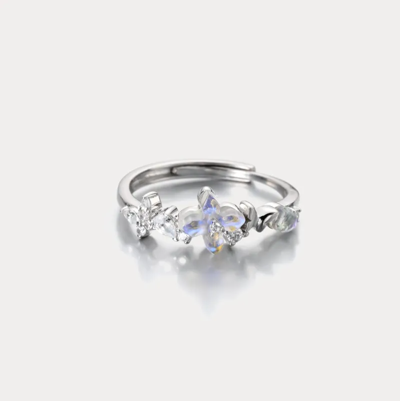 Flower Silver Ring sold by Selenichast