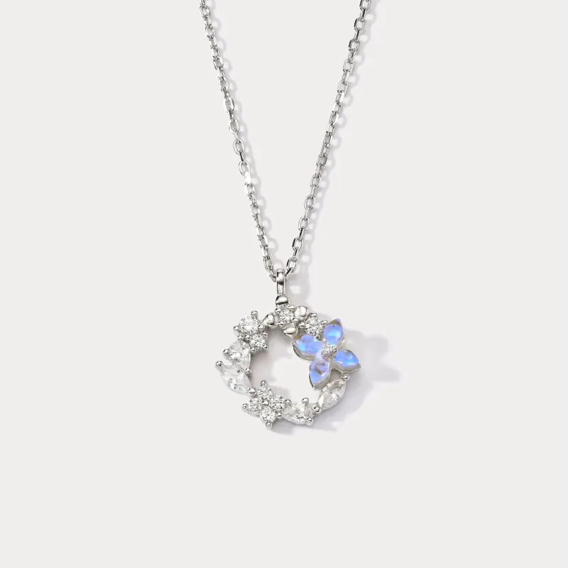 Flower Silver Necklace sold by Selenichast