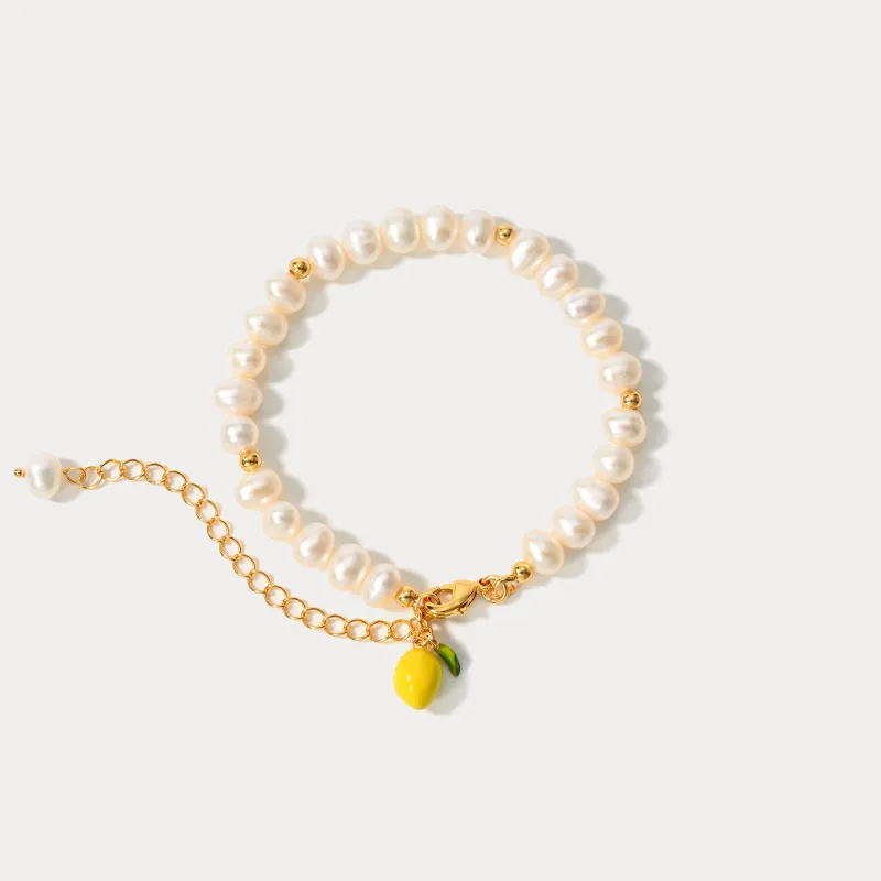 Lemon Pearl Bracelet sold by Selenichast