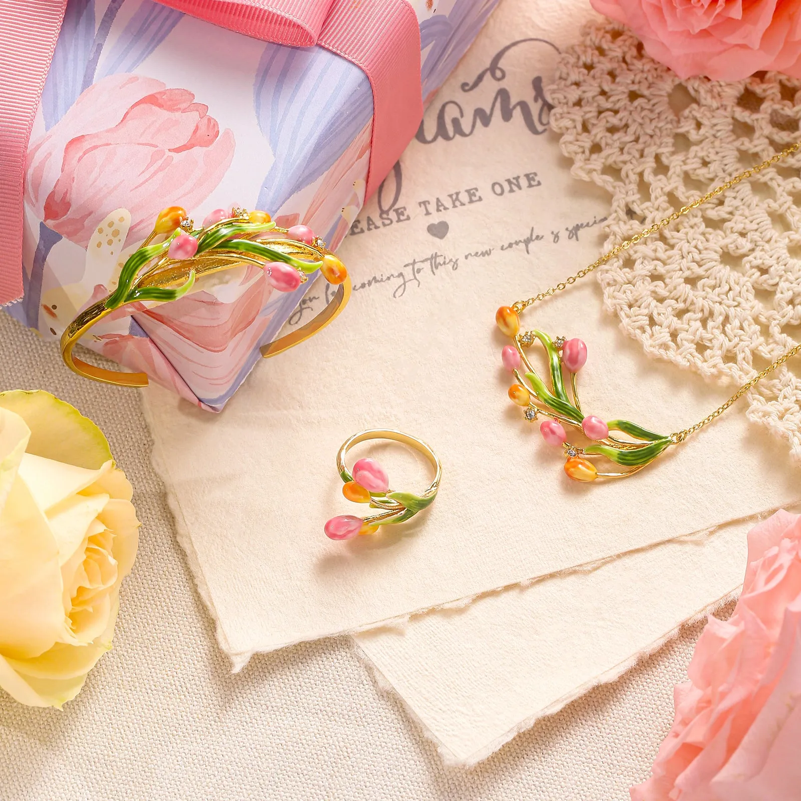 Tulip Jewelry Set with Gift Wrapping sold by Selenichast product image thumbnail 3