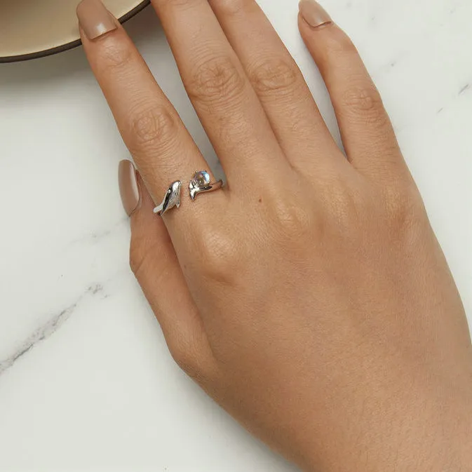 Silver Whale Moonstone Ring sold by Selenichast product image thumbnail 2