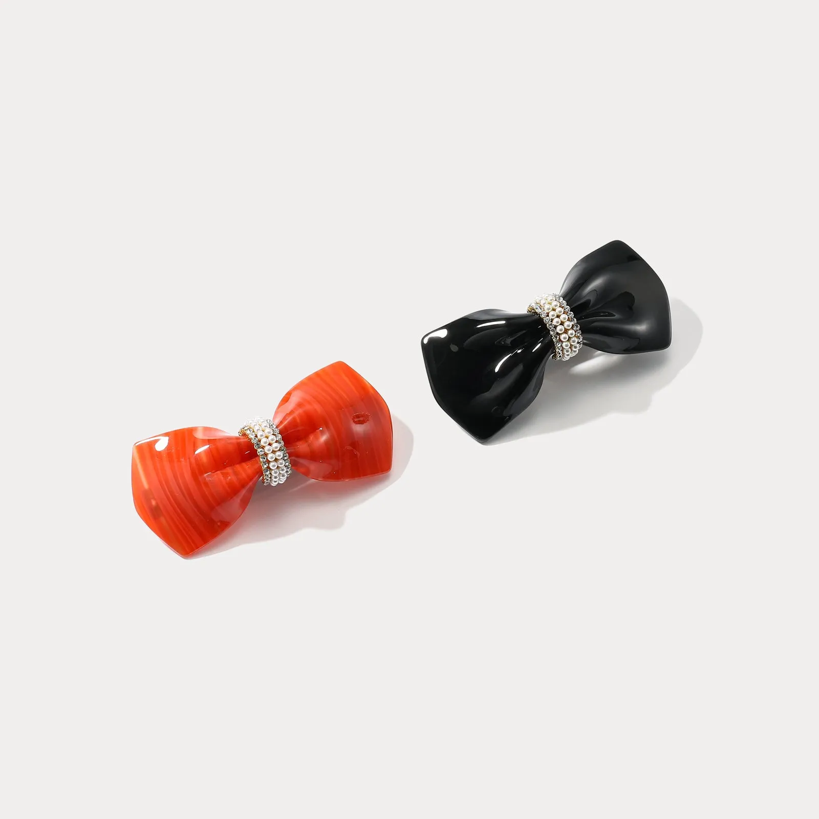 Bow Tie Claw Clips sold by Selenichast product image thumbnail 4