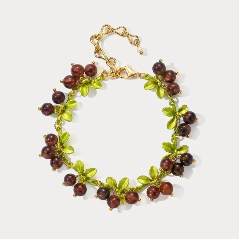 Berry Bracelet sold by Selenichast
