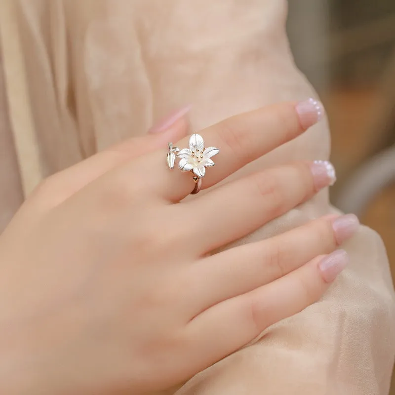 Silver Lily Ring sold by Selenichast product image thumbnail 2