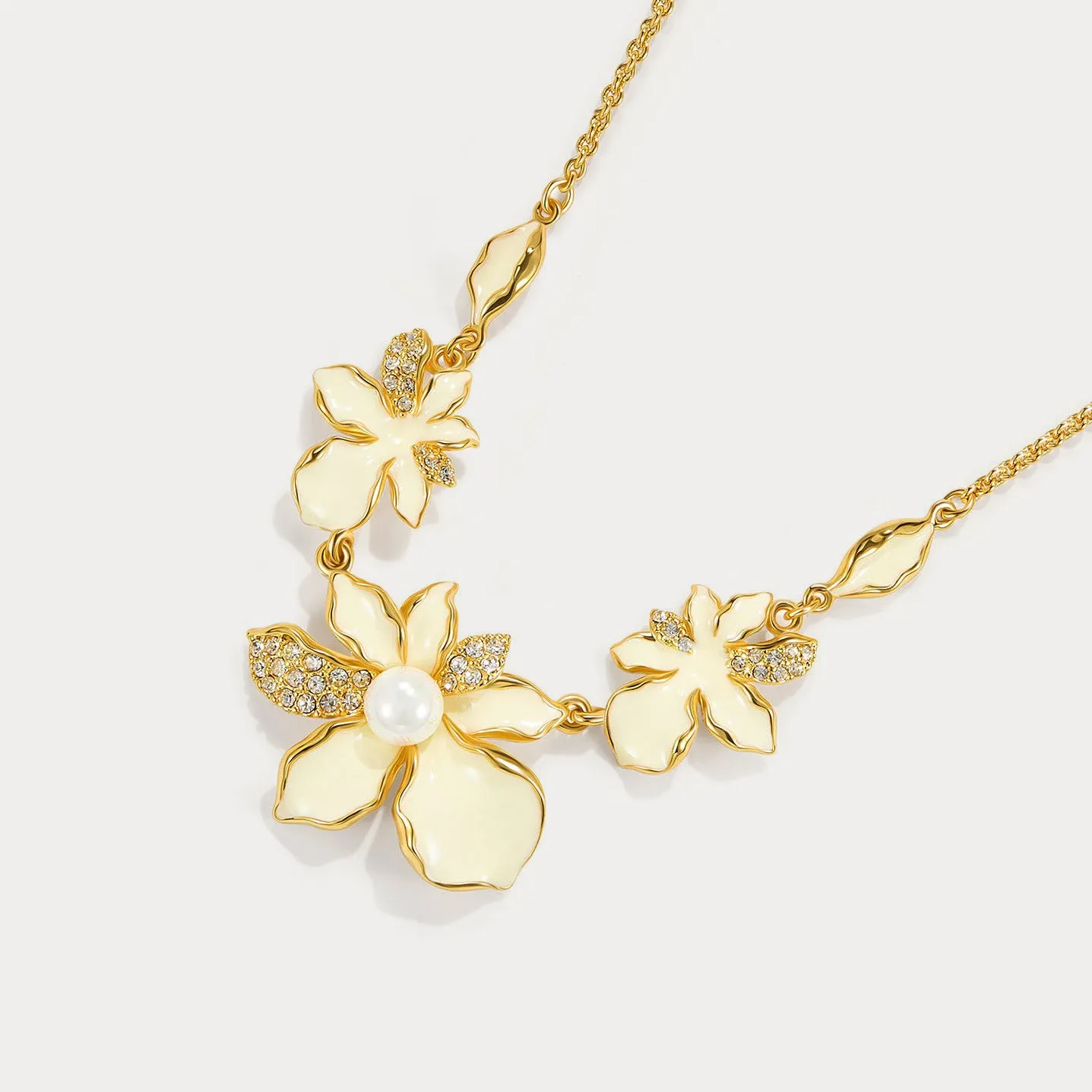 Iris Necklace sold by Selenichast product image thumbnail 5