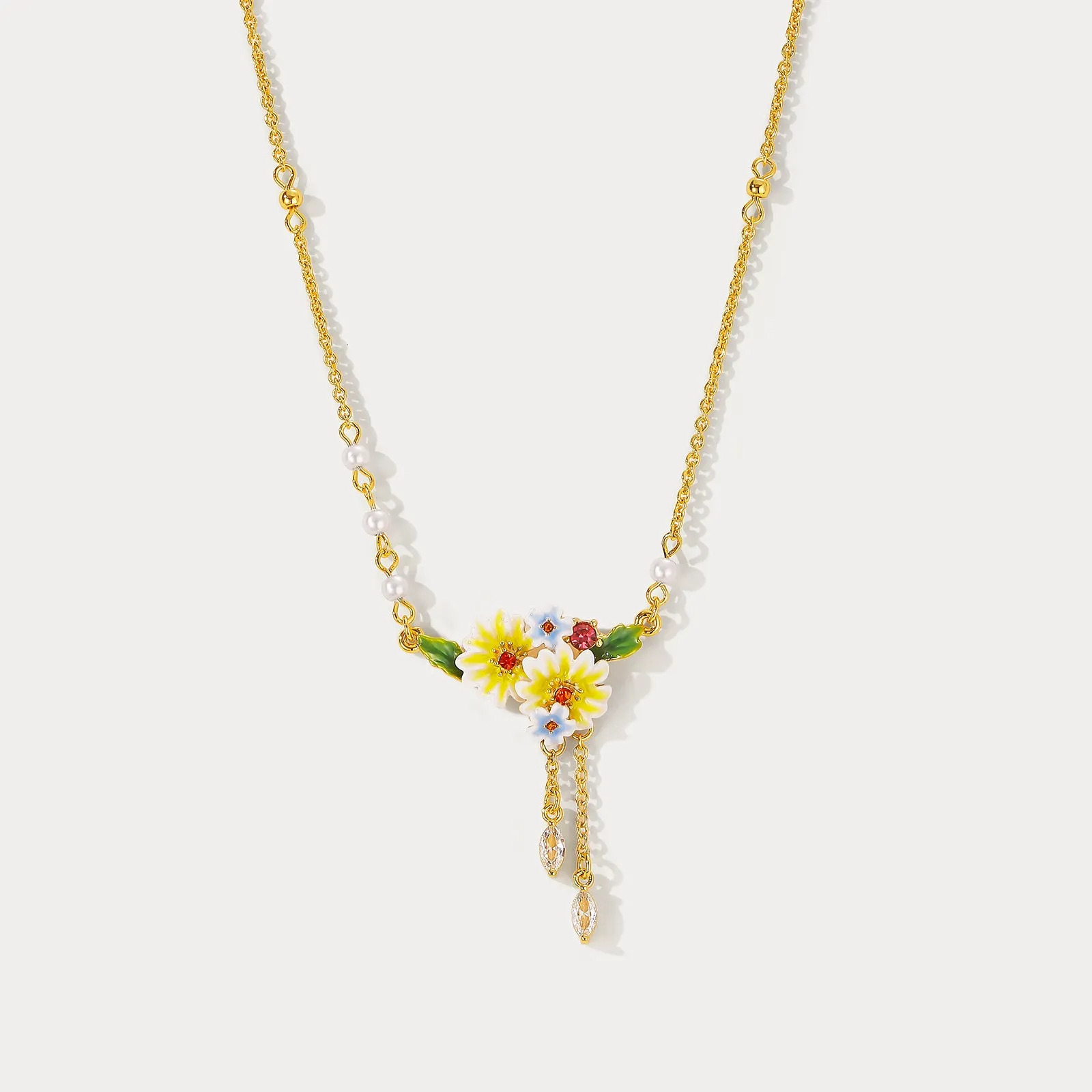 Daisy Necklace sold by Selenichast