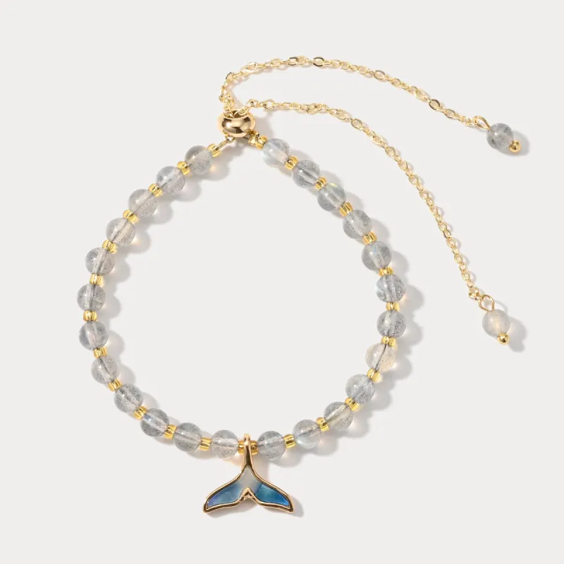 Mermaid Tail Labradorite Bracelet sold by Selenichast
