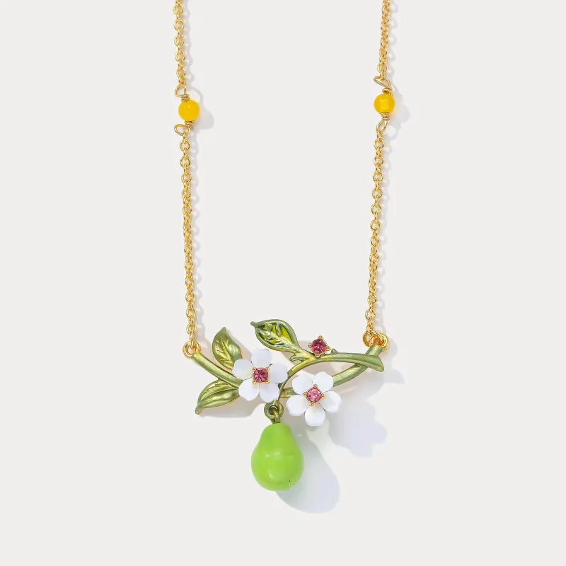 Pear Necklace made by Selenichast