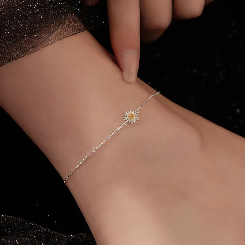 Silver Daisy Anklet sold by Selenichast product image thumbnail 2