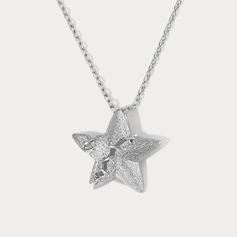 Silver Star Necklace made by Selenichast