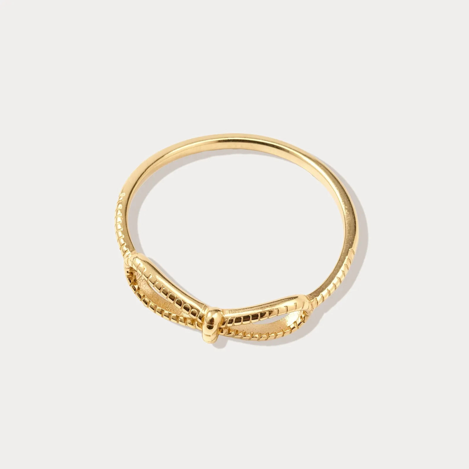 Bow Ring sold by Selenichast