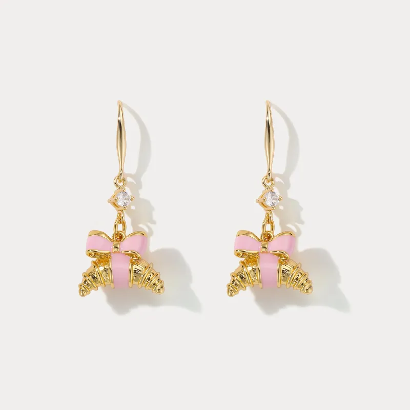 Croissant Earrings made by Selenichast