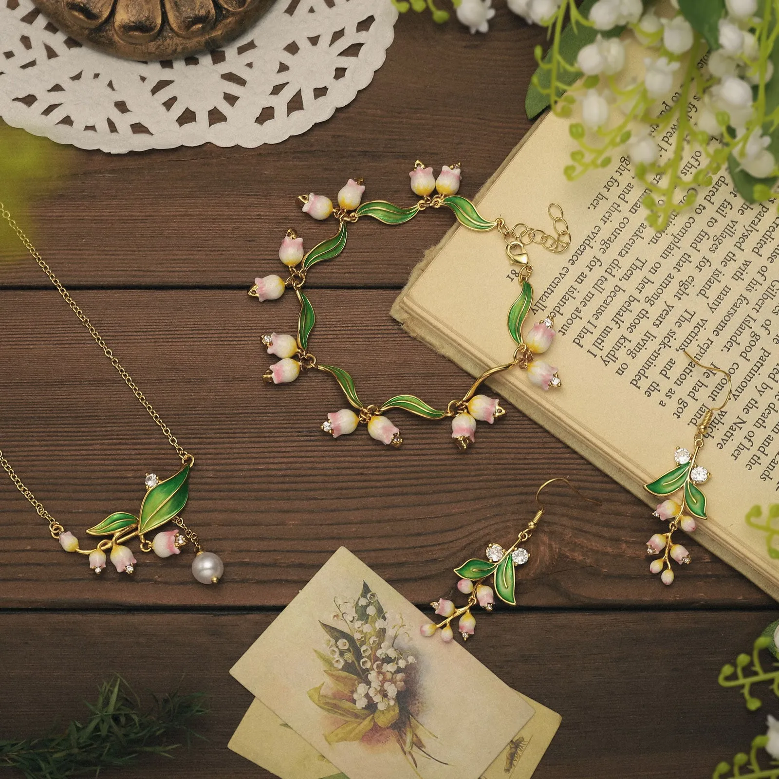 Lily Of The Valley Pearl Gift Set with Gift Wrapping sold by Selenichast product image thumbnail 5