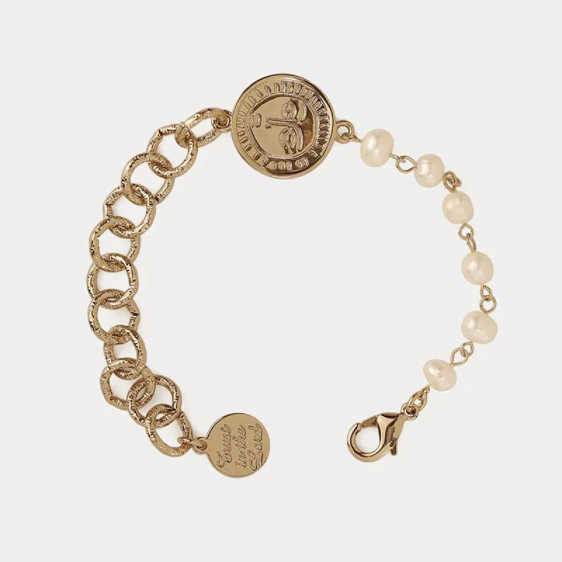 Coin Pearl Bracelet sold by Selenichast