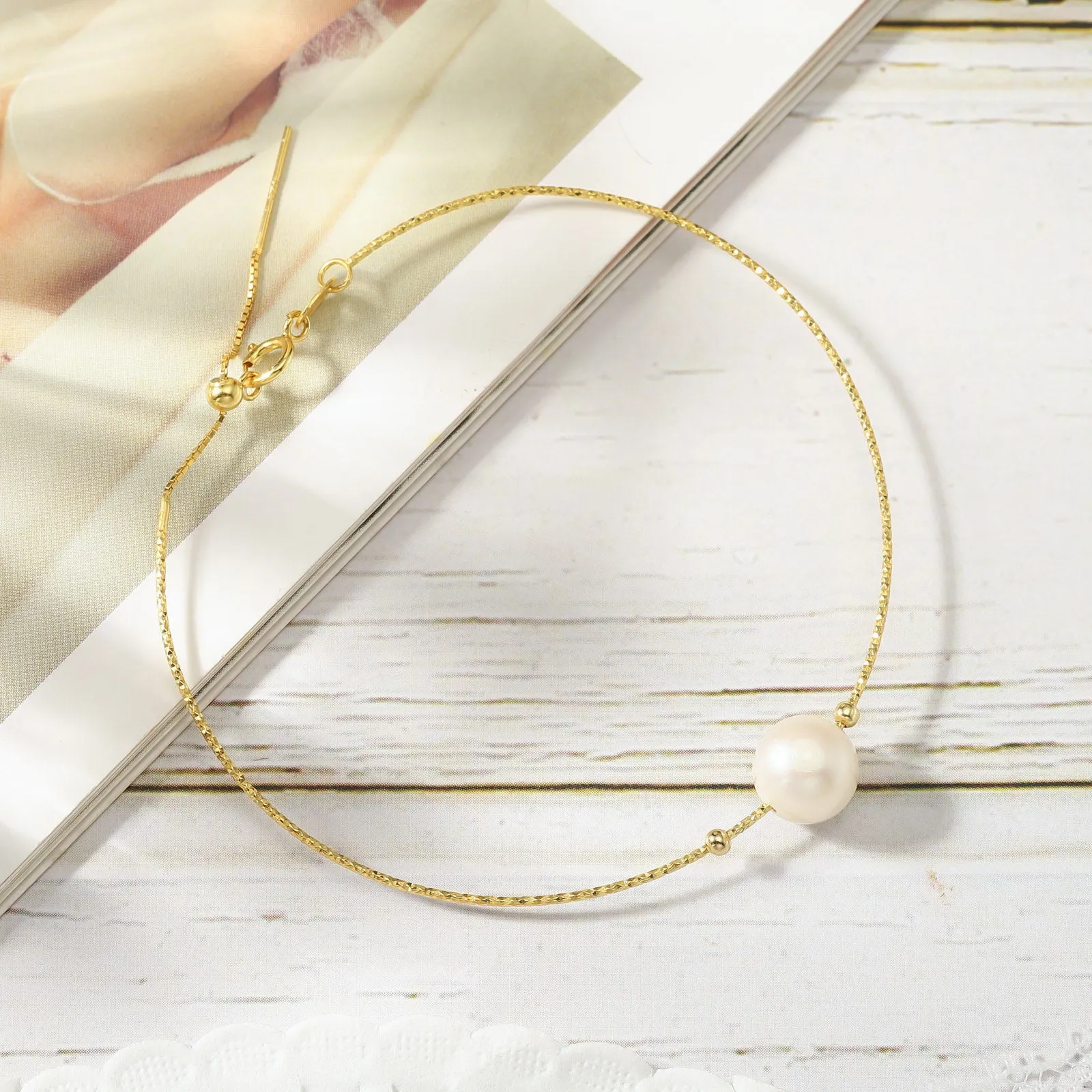 Simple Pearl Bracelet sold by Selenichast product image thumbnail 3