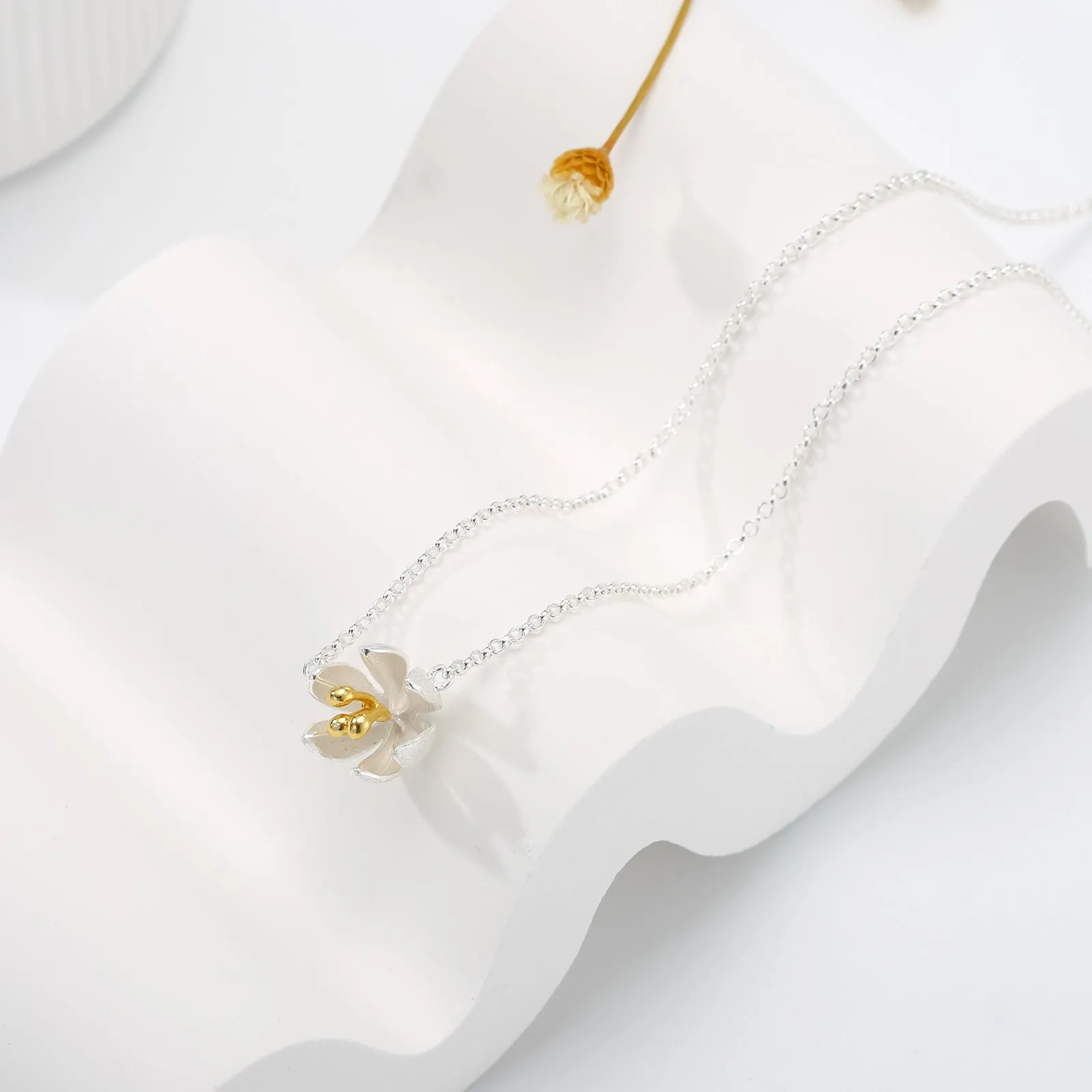 Fresh Blooming Flower Necklace sold by Selenichast product image thumbnail 5