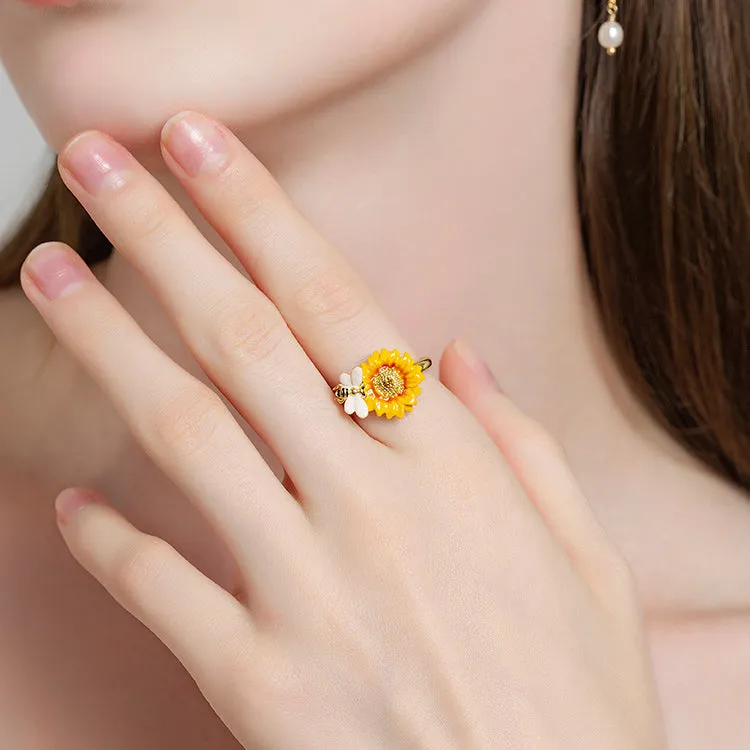 Sunflower & Bee Ring sold by Selenichast product image thumbnail 2