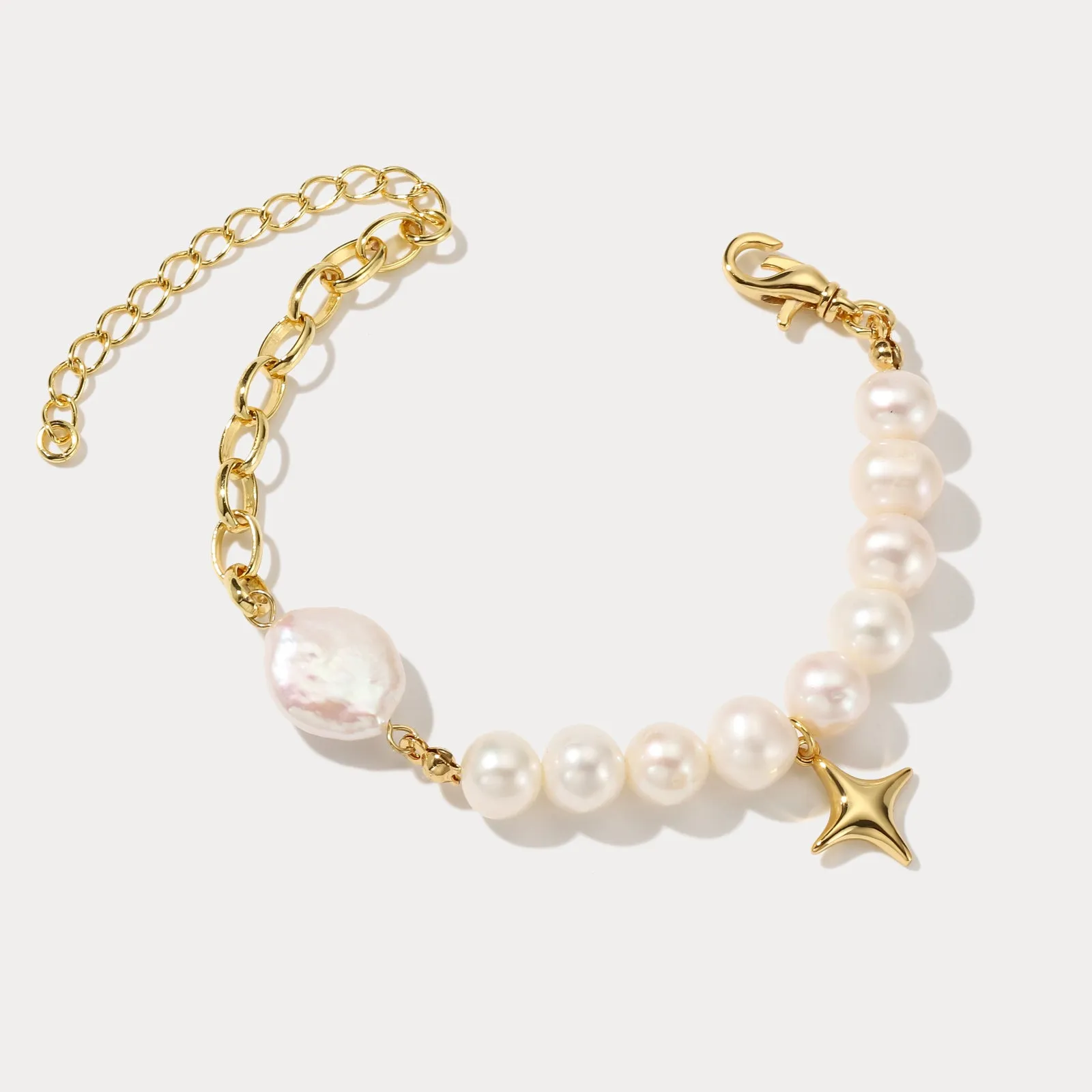 Pearl Star Bracelet sold by Selenichast product image thumbnail 3