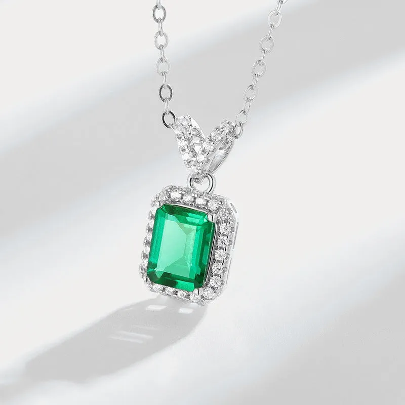 Emerald Necklace sold by Selenichast product image thumbnail 3