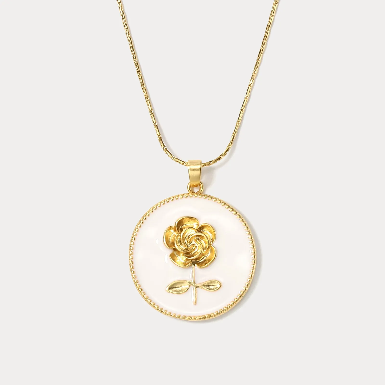 Vintage Rose Necklace sold by Selenichast