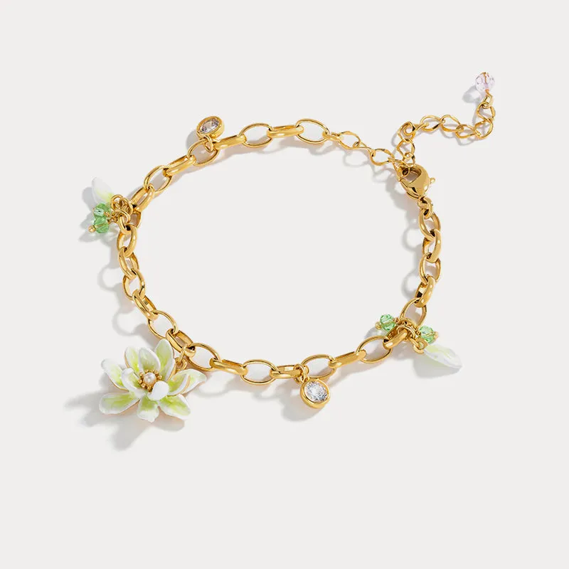Gardenia Bracelet sold by Selenichast product image thumbnail 4