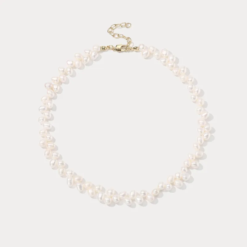 Interlaced Pearl Necklace sold by Selenichast