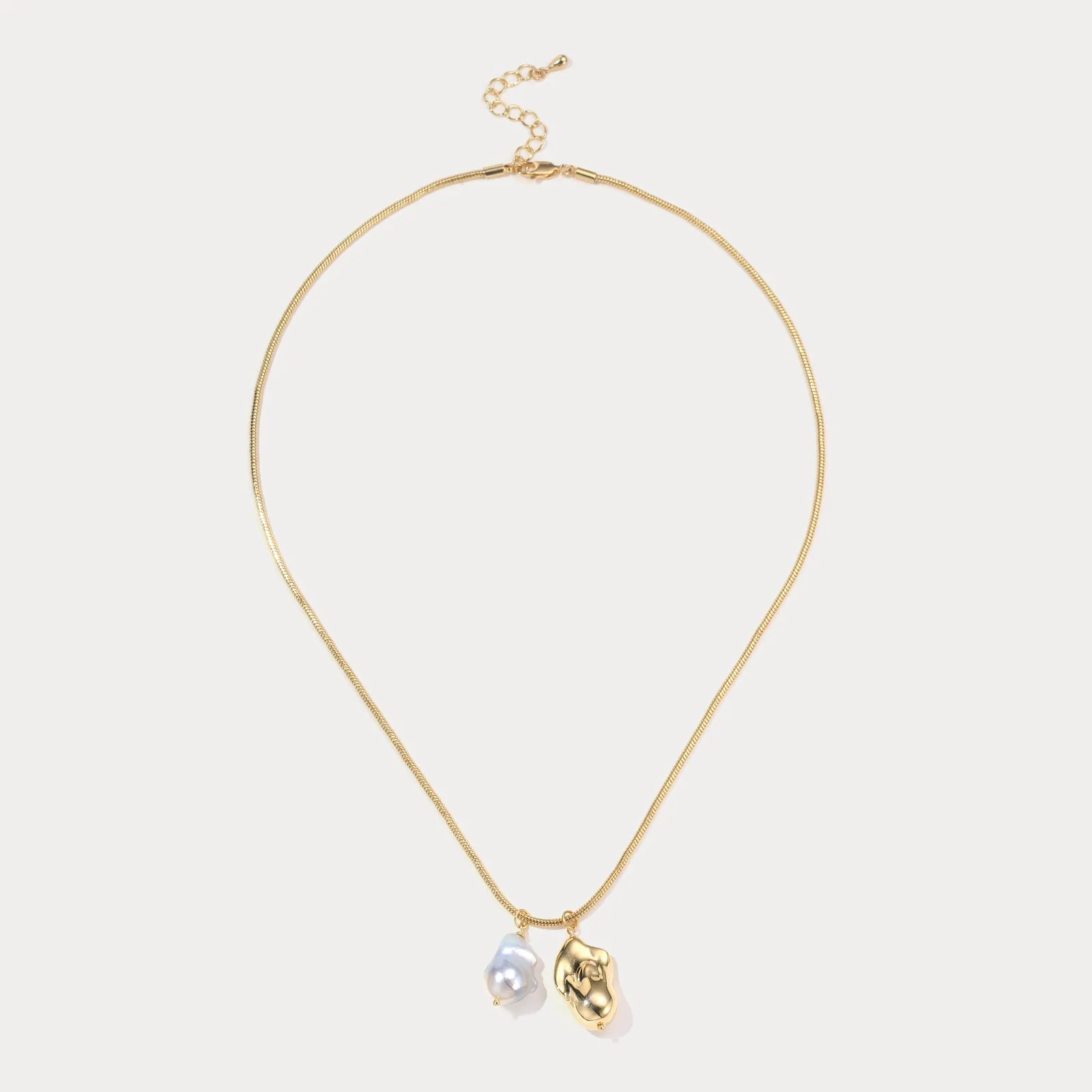 Baroque Pearl Necklace sold by Selenichast product image thumbnail 5