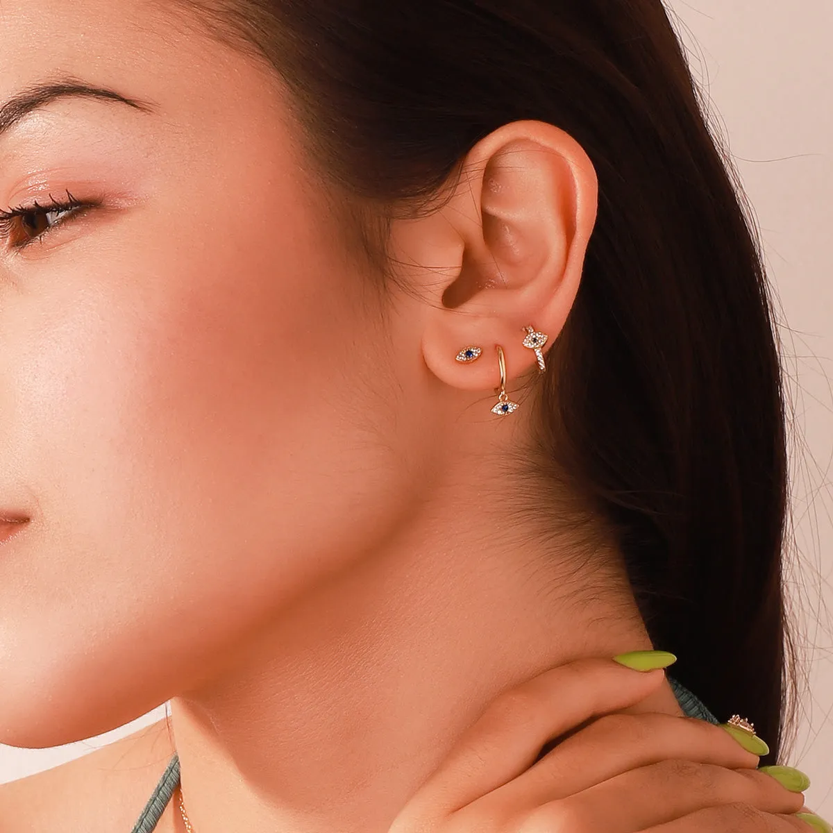 Sapphire Eyes Diamond Stud Earrings sold by Selenichast product image thumbnail 2