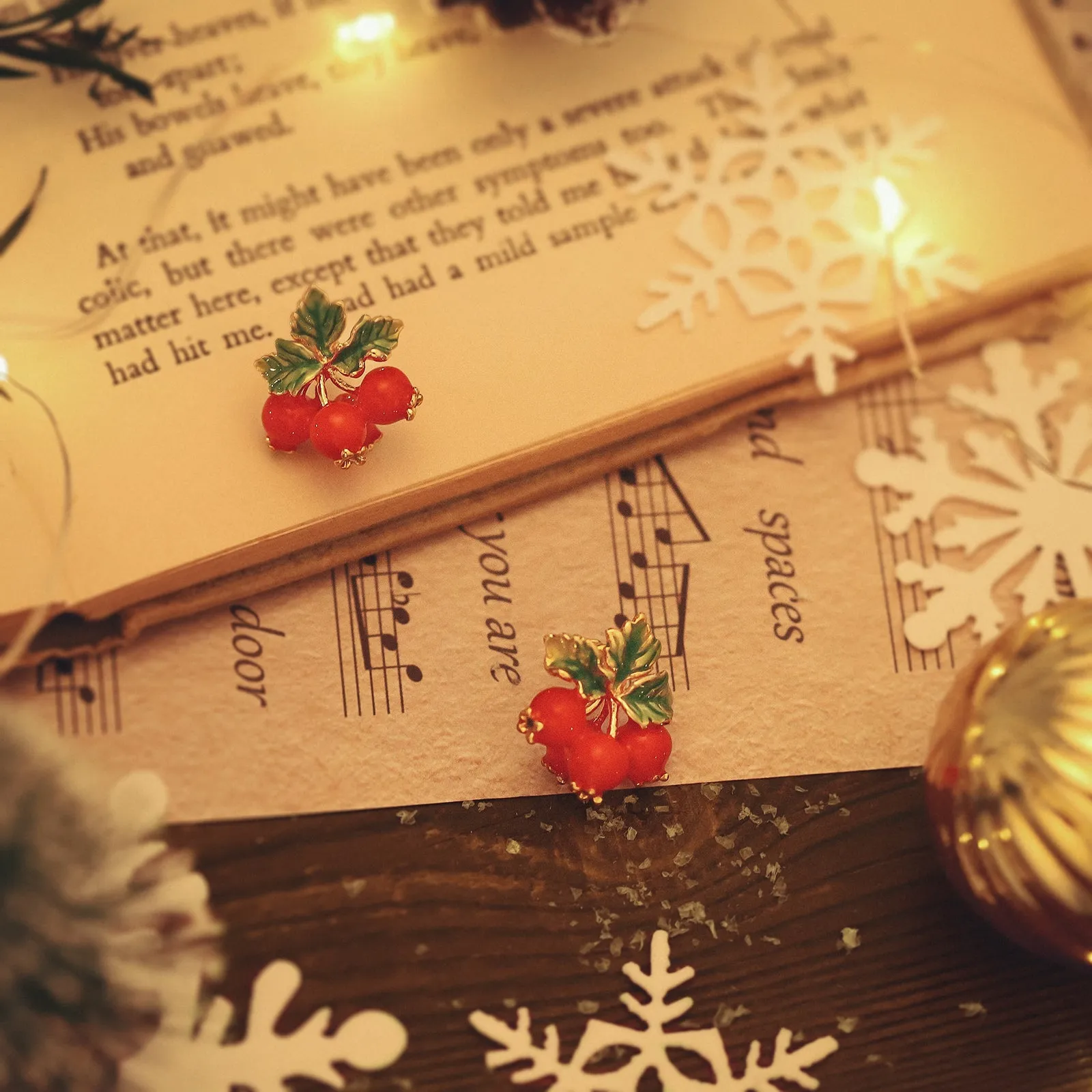 Cranberry Earrings sold by Selenichast