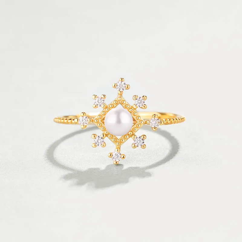 Gold Snowflake Pearl Ring sold by Selenichast