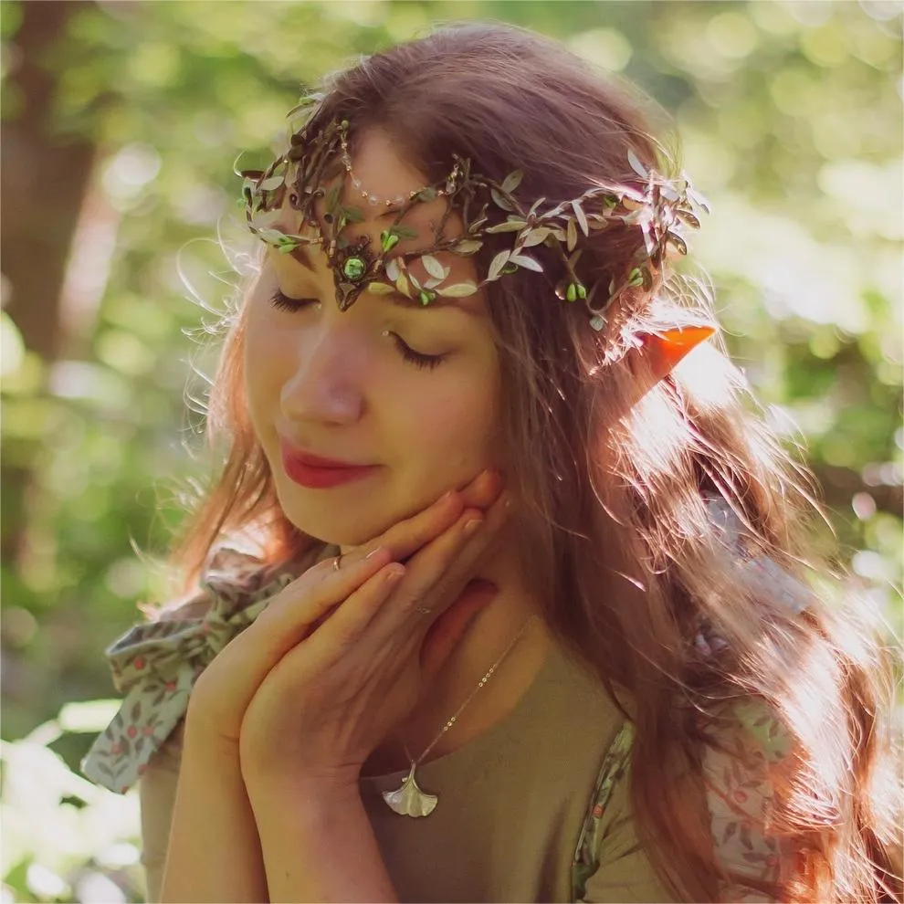 Silver Ginkgo Leaf Necklace sold by Selenichast product image thumbnail 3