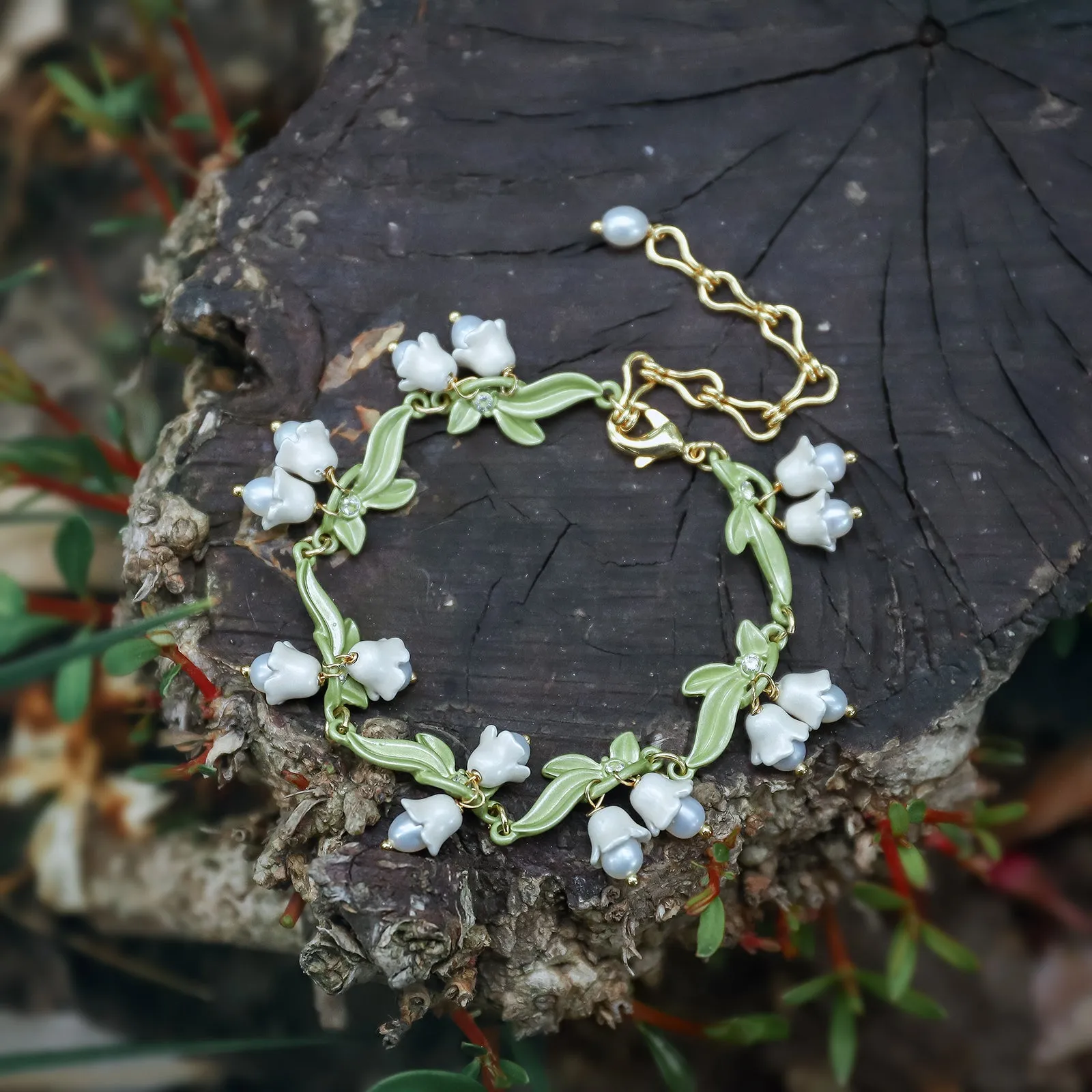 Lily Of The Valley Diamond Bracelet sold by Selenichast product image thumbnail 5