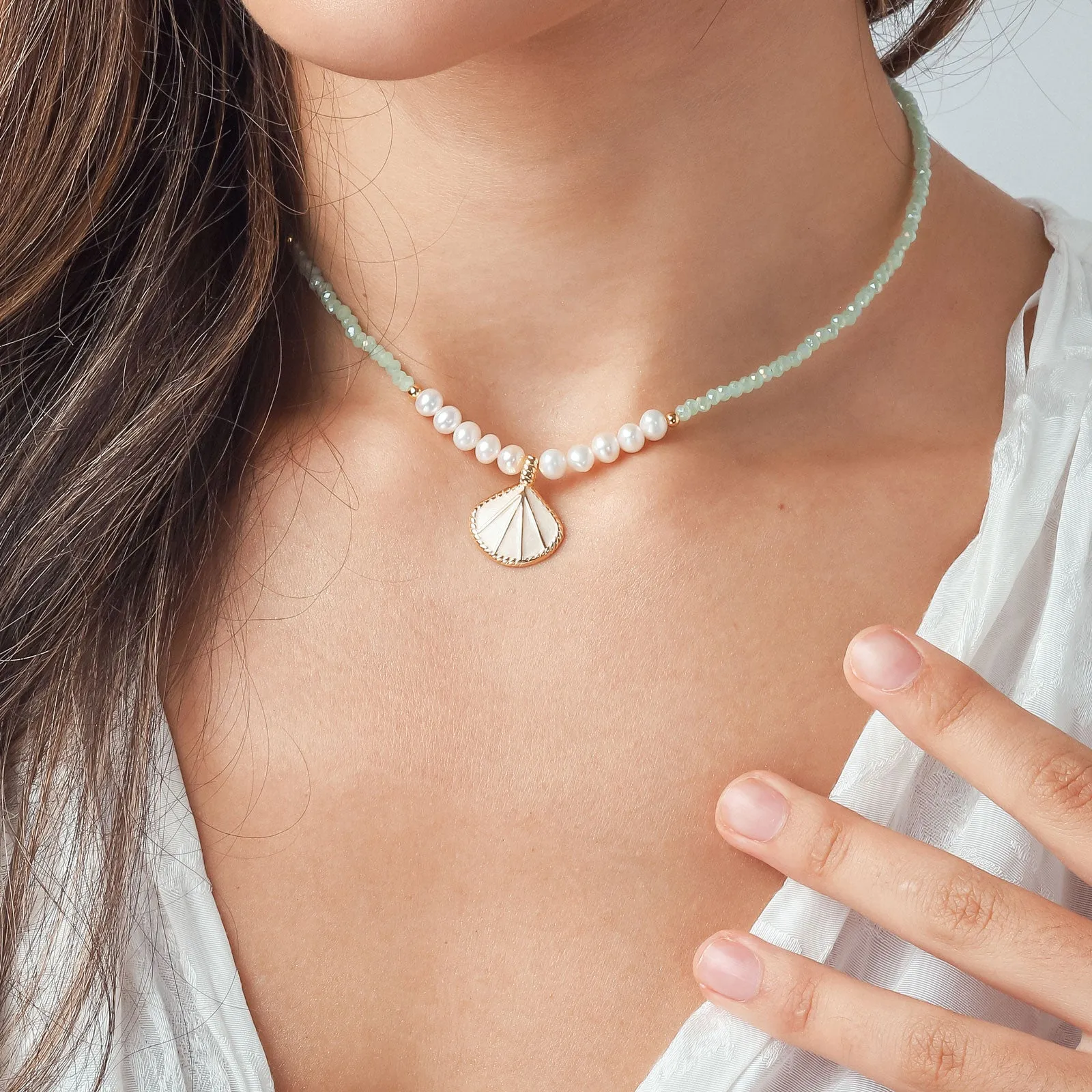 Shell Pearl Bead Necklace sold by Selenichast product image thumbnail 2