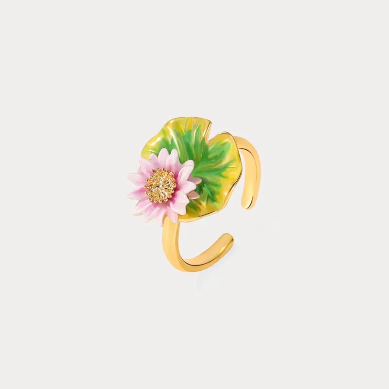 Lotus Ring sold by Selenichast