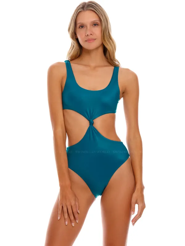 Kasie One Piece made by Agua Bendita