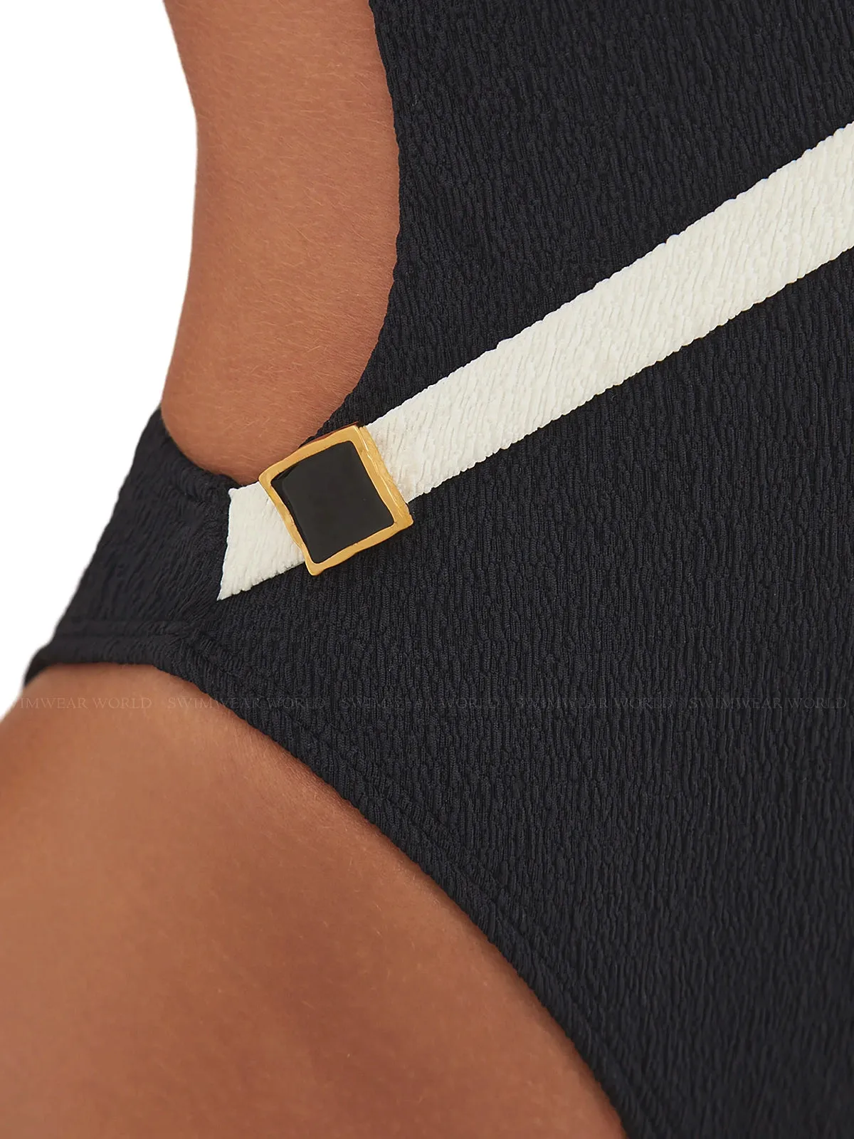 Spencer Lola One Piece sold by SWORLD Inc product image thumbnail 3