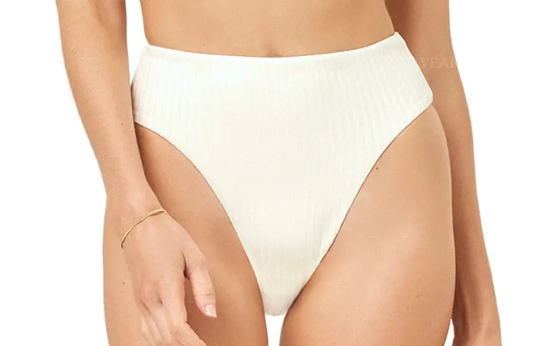 Isa-Savannah Bikini sold by SWORLD Inc product image thumbnail 5