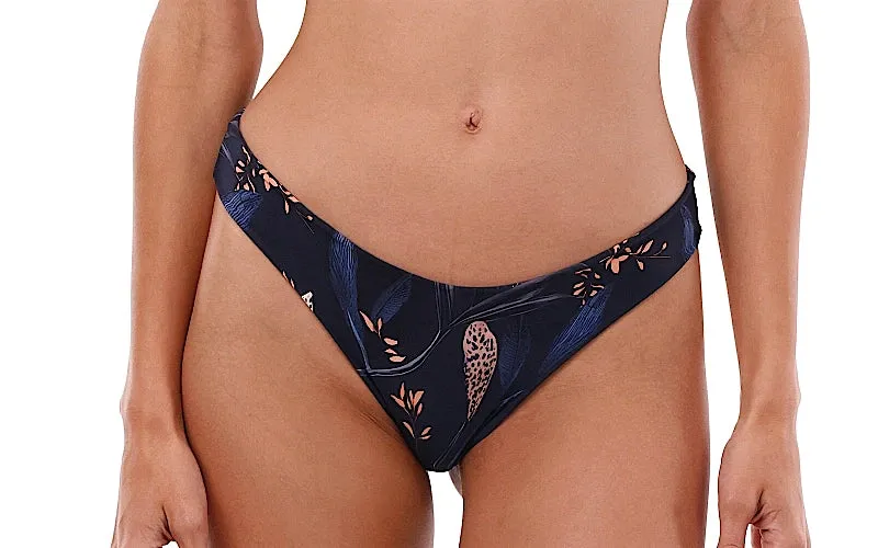 The Knotty-Neo Paramount Bikini sold by SWORLD Inc product image thumbnail 4