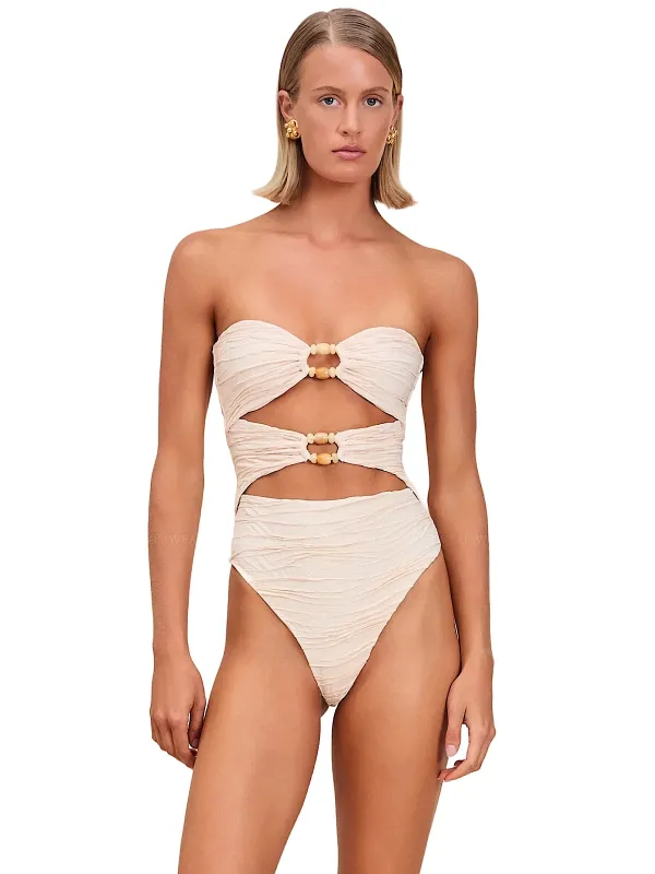 Amii Full-Piece made by Devon Windsor