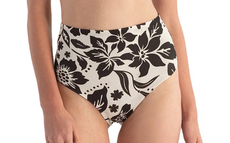 Aura Perla-Rose Perla Bikini sold by SWORLD Inc product image thumbnail 5